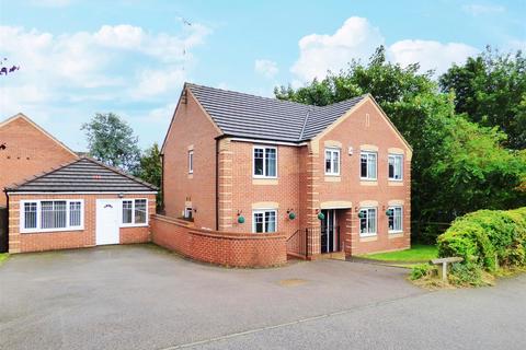 6 bedroom detached house to rent, Hollingwell Drive, Mansfield