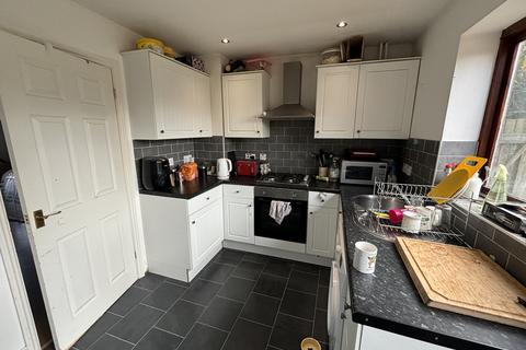 2 bedroom semi-detached house to rent, Twinflower, Walnut Tree, MK7 7LH