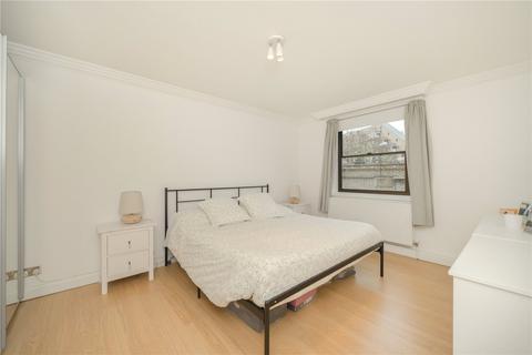 2 bedroom apartment to rent, Cameret Court, London W11