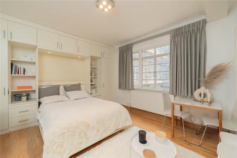 Studio for sale, Vicarage Court, London W8