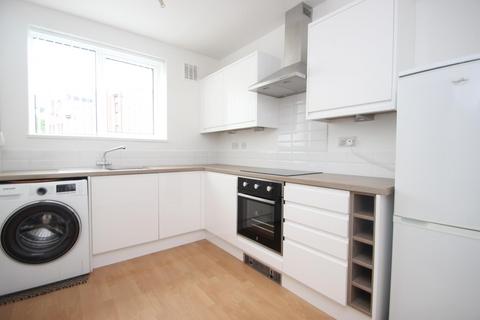 2 bedroom flat to rent, Avondale Court, Leeds, West Yorkshire, UK, LS17