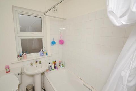 4 bedroom terraced house to rent, Rippingham Road, Manchester M20