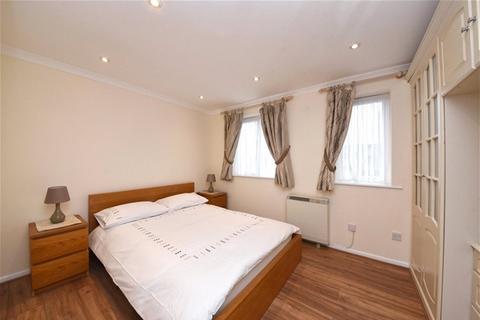 1 bedroom flat to rent, Blackdown Close, East Finchley