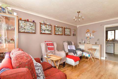 2 bedroom end of terrace house for sale, Westbrooke Close, Chatham, Kent