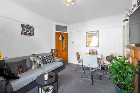 3 bedroom maisonette for sale, Cannon Hill Lane, Wimbledon Chase, London, SW20 9EP