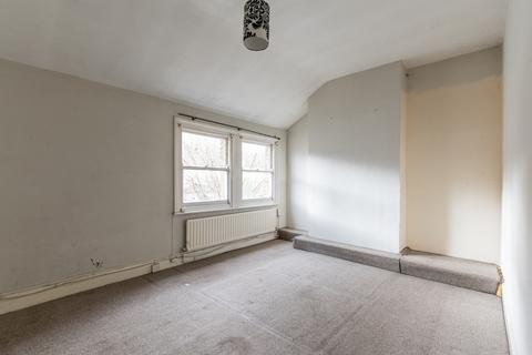 2 bedroom flat for sale, Lucas Road, London SE20