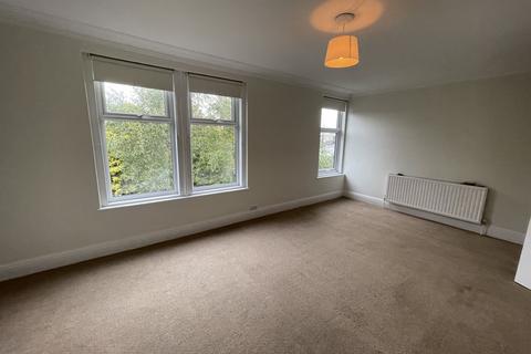 4 bedroom terraced house to rent, Dragon Avenue, Harrogate, North Yorkshire, HG1