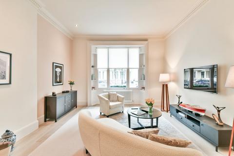 2 bedroom flat for sale, Queen's Gate, London