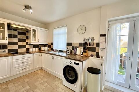 3 bedroom semi-detached house for sale, Silkstone Road, Sheffield, S12 4RJ