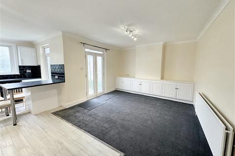 4 bedroom house to rent, Coopers Lane, Leyton