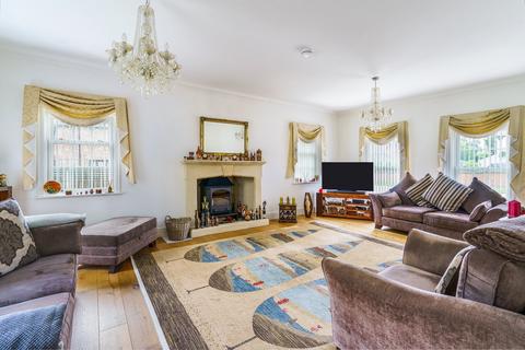 4 bedroom detached house for sale, Twyning Road, Strensham, Worcester, Worcestershire, WR8