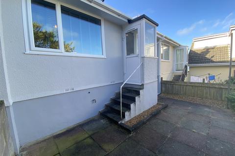 1 bedroom bungalow to rent, Century Court, Newquay, Cornwall, TR7