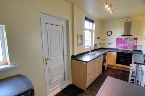 3 bedroom terraced house to rent, Heathfield Crescent, Newcastle upon Tyne