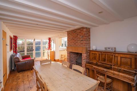 undefined, Brayswick Bank, Brayswick, Callow End , Worcester, WR2
