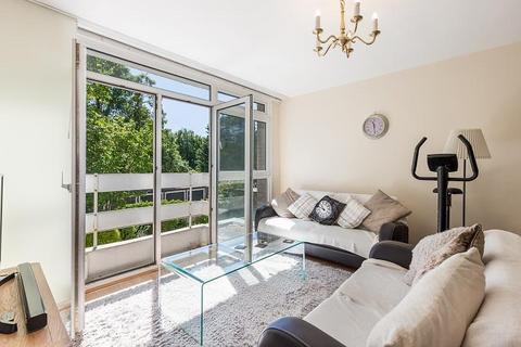 2 bedroom apartment to rent, Westmore Court, Putney SW15