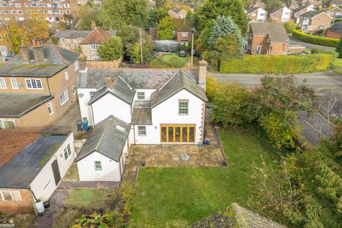 4 bedroom detached house for sale, High Street, Great Missenden HP16