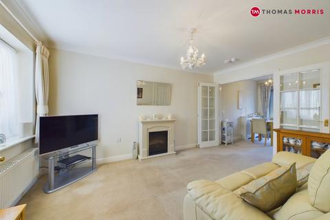 2 bedroom terraced house for sale, Siskin Close, Hertfordshire SG8