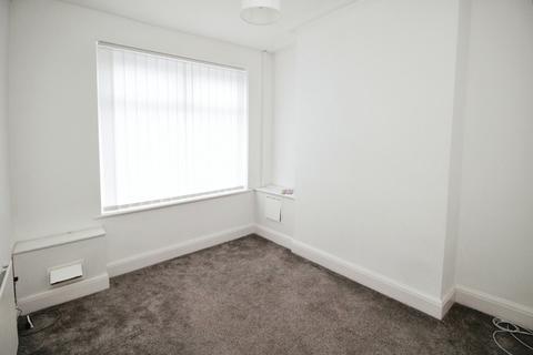 2 bedroom terraced house to rent, Lonsdale Avenue, Greater Manchester SK5