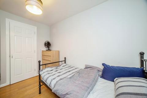 2 bedroom flat for sale, James Short Park, Stirlingshire FK1