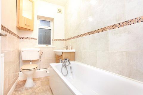 2 bedroom terraced house for sale, Westbury Road, Warwickshire CV10