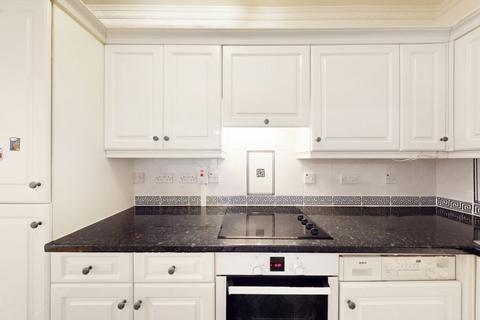 2 bedroom flat to rent, NW6