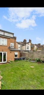 4 bedroom end of terrace house for sale, Hale End Road, Walthamstow E17