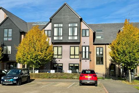 2 bedroom flat for sale, Millbrook House, Soham