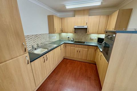 2 bedroom flat for sale, Millbrook House, Soham