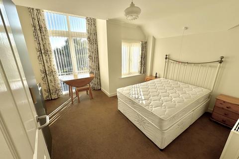 2 bedroom flat for sale, Millbrook House, Soham