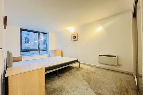 2 bedroom apartment to rent, The Hicking Building, Queens Road