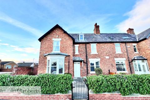 5 bedroom semi-detached house for sale, Dene House Road, Seaham, Durham, SR7