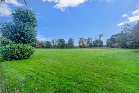 2 bedroom terraced house for sale, Poplar View, Boughton, Faversham, Kent