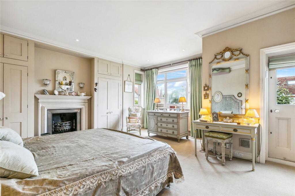 Principal Bedroom