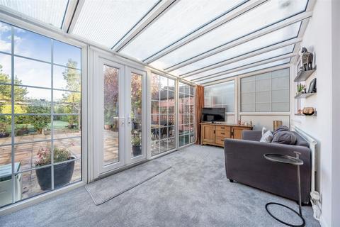 156 Poverest Road, Petts Wood, Orpington, BR5 1GU