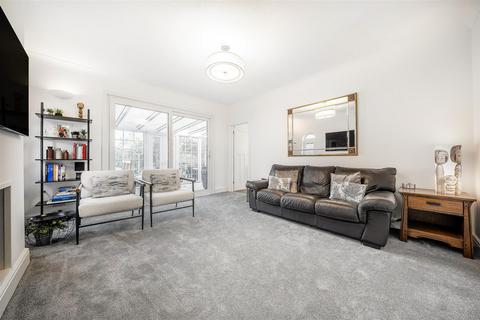 156 Poverest Road, Petts Wood, Orpington, BR5 1GU