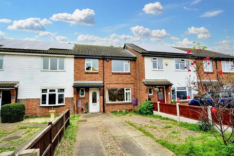 3 bedroom terraced house for sale, Cornwallis Close, Long Eaton