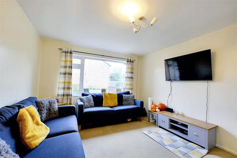 3 bedroom terraced house for sale, Cornwallis Close, Long Eaton