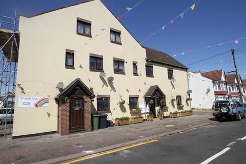 undefined, 125 Pall Mall, Leigh-On-Sea