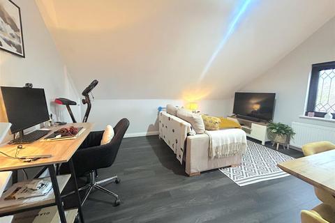 undefined, 125 Pall Mall, Leigh-On-Sea