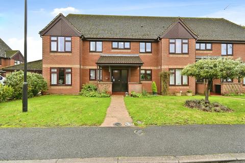 2 bedroom retirement property for sale, Parkside Court, Diss IP22