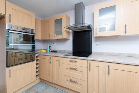 7 Harptree Drive, Chatham, ME5 0TH