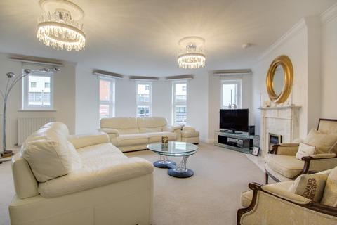 3 bedroom apartment for sale, Symphony Court, Birmingham, West Midlands