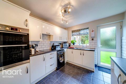 4 bedroom detached house for sale, Barwell Way, Witham