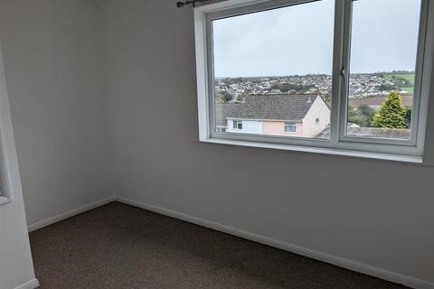 2 bedroom terraced house to rent, Torrington