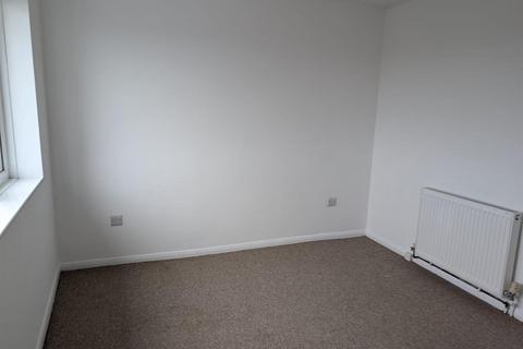 2 bedroom terraced house to rent, Torrington