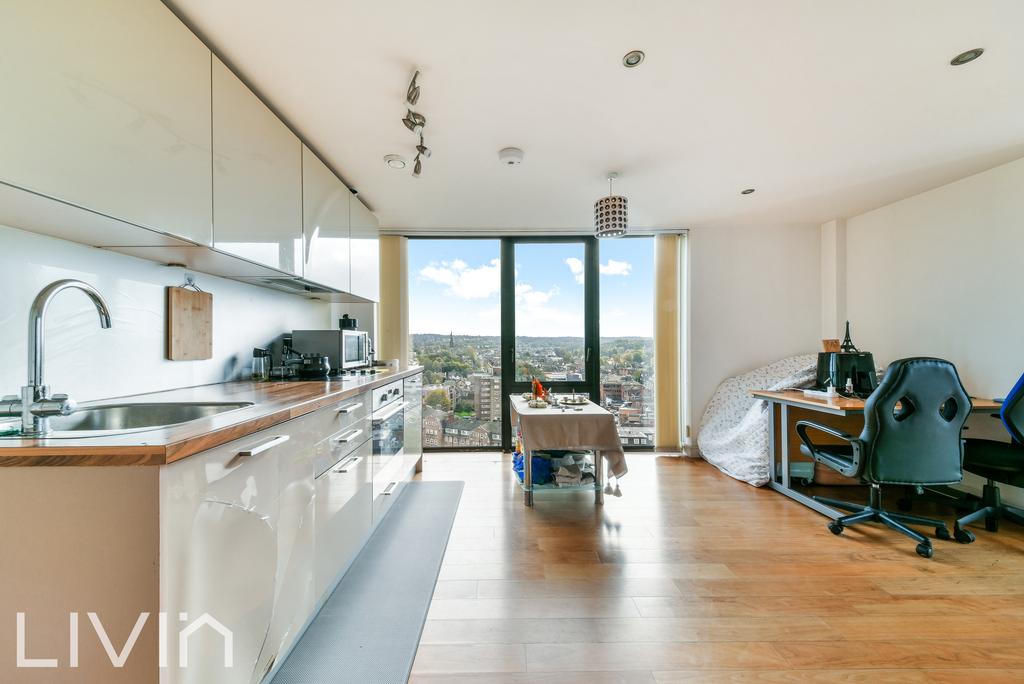 Centrillion point, flat 161 9