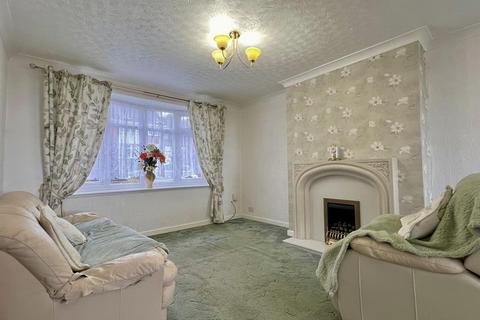 3 bedroom semi-detached house for sale, Hailstone Close, Rowley Regis