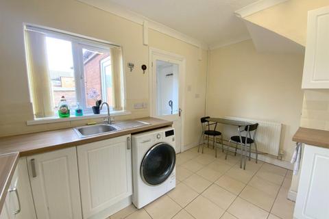 2 bedroom terraced house for sale, Helene Grove, Grimsby