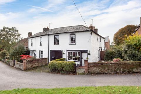 3 bedroom character property for sale, Heath Green, Heath And Reach, Leighton Buzzard