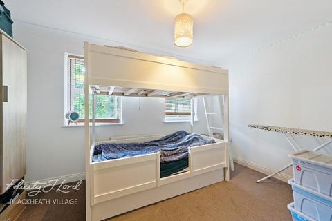 4 Howerd Way, London, SE18 4PY